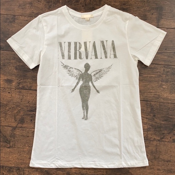 SOLD OUT White Nirvana Vintage Concert Utero Band Graphic T-Shirt - Picture 6 of 7